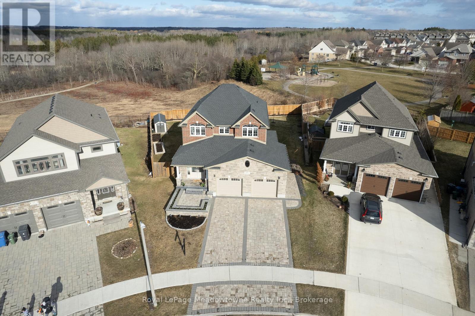 












75 NORMA CRESCENT

,
Guelph (Victoria North),




Ontario
N1E0K6

