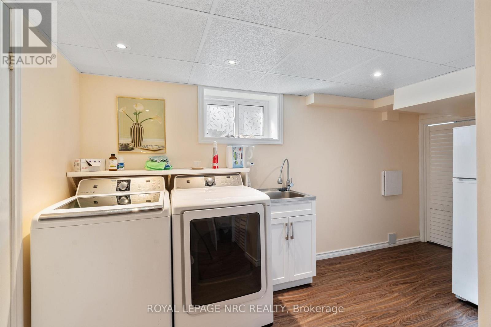 












4148 DRUMMOND ROAD

,
Niagara Falls (Cherrywood),




Ontario
L2E6B9

