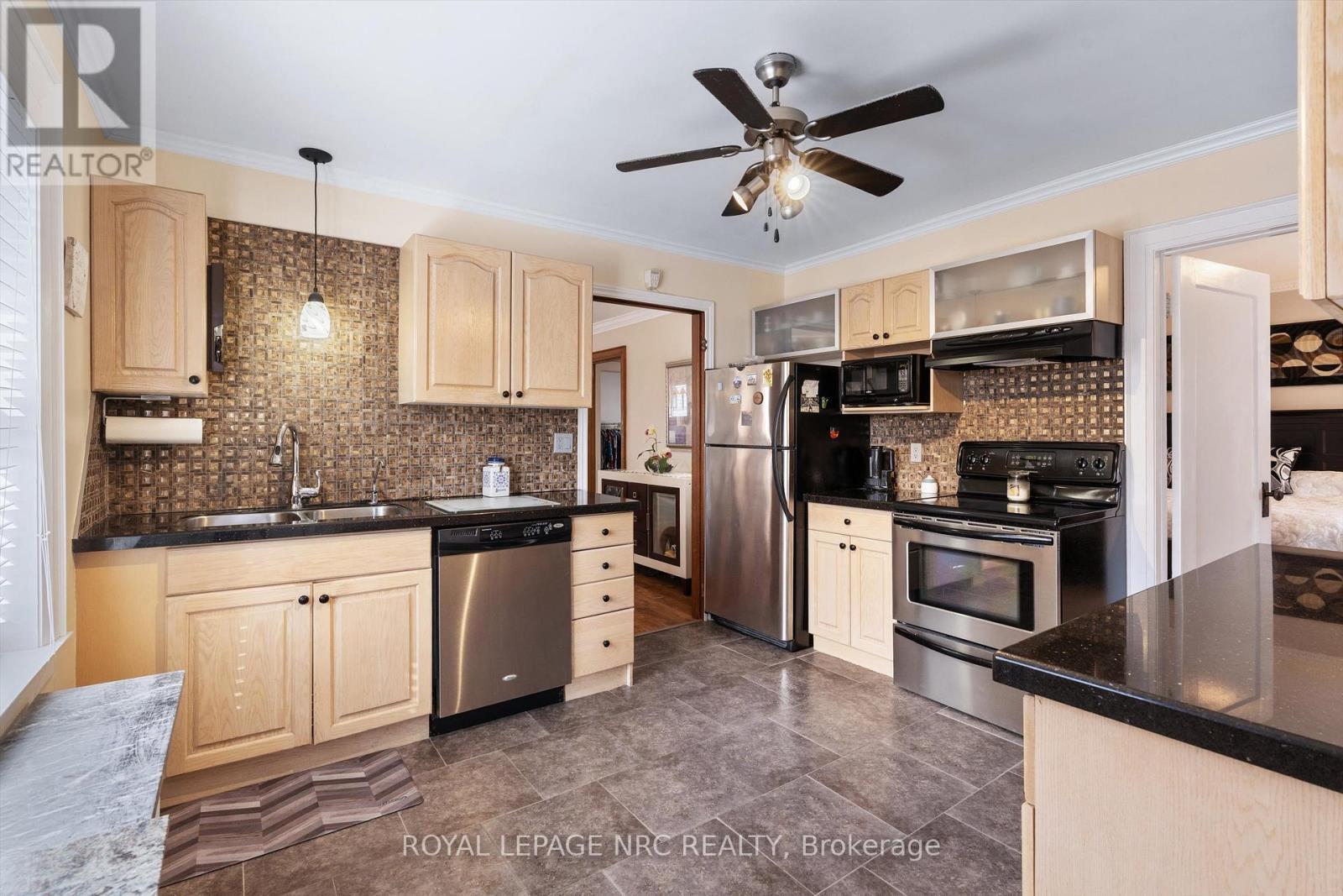 












4148 DRUMMOND ROAD

,
Niagara Falls (Cherrywood),




Ontario
L2E6B9

