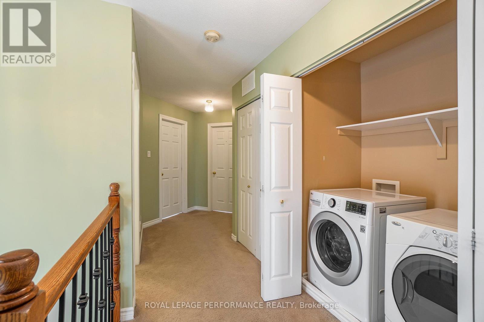












270 TRAIL SIDE CIRCLE

,
Ottawa,




Ontario
K4A5B1

