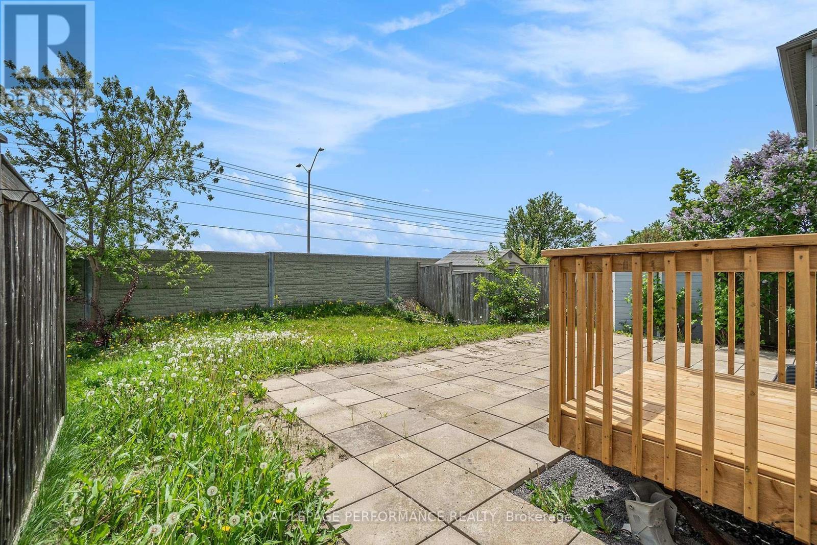 












270 TRAIL SIDE CIRCLE

,
Ottawa,




Ontario
K4A5B1

