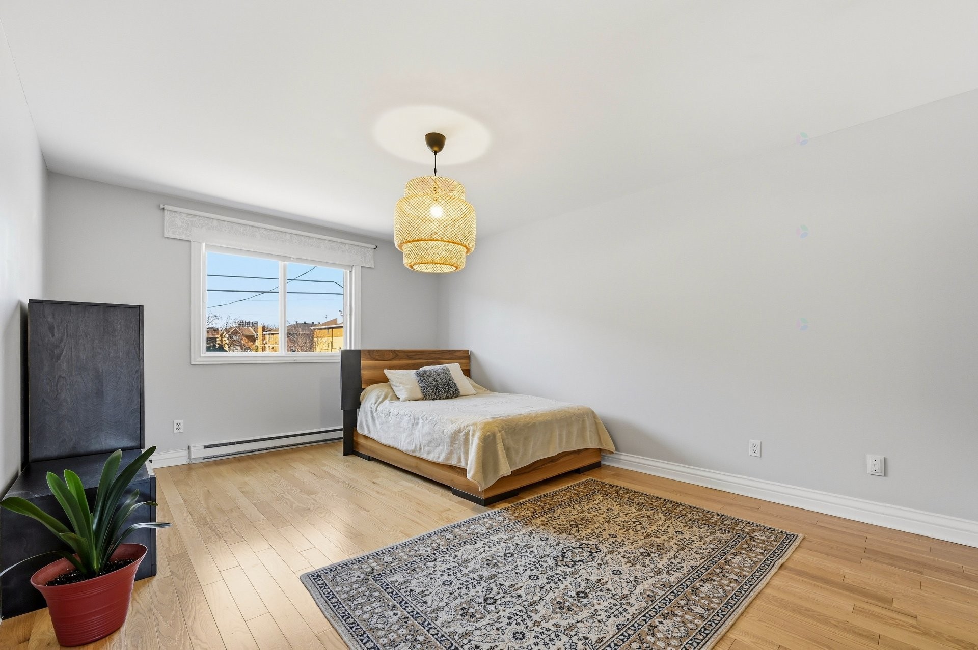 









6712


Rue Marie-Guyart

,
Montréal (LaSalle),




QC
H8N3H5

