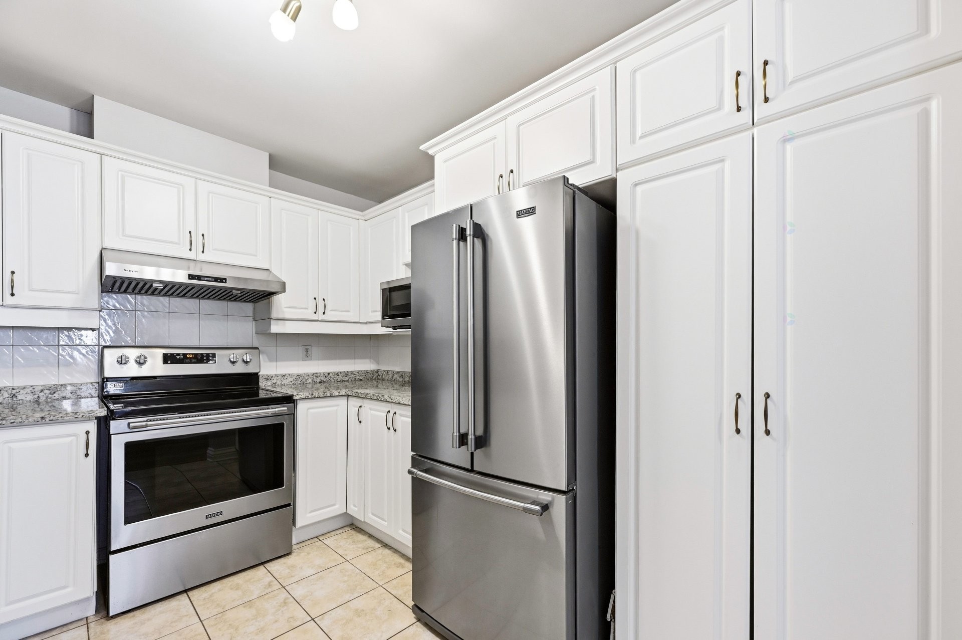 









6712


Rue Marie-Guyart

,
Montréal (LaSalle),




QC
H8N3H5

