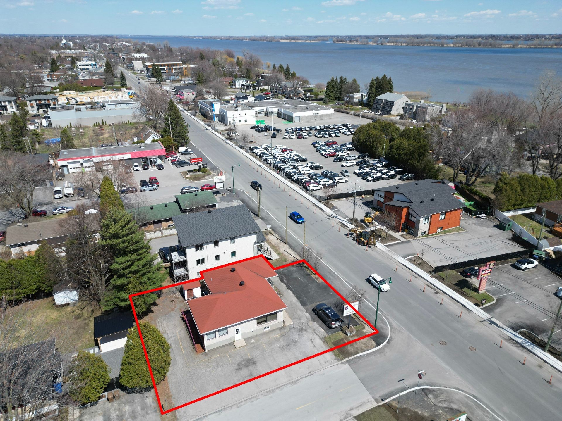 









585


Rue Notre-Dame

,
Repentigny (Repentigny),




QC
J6A2V2

