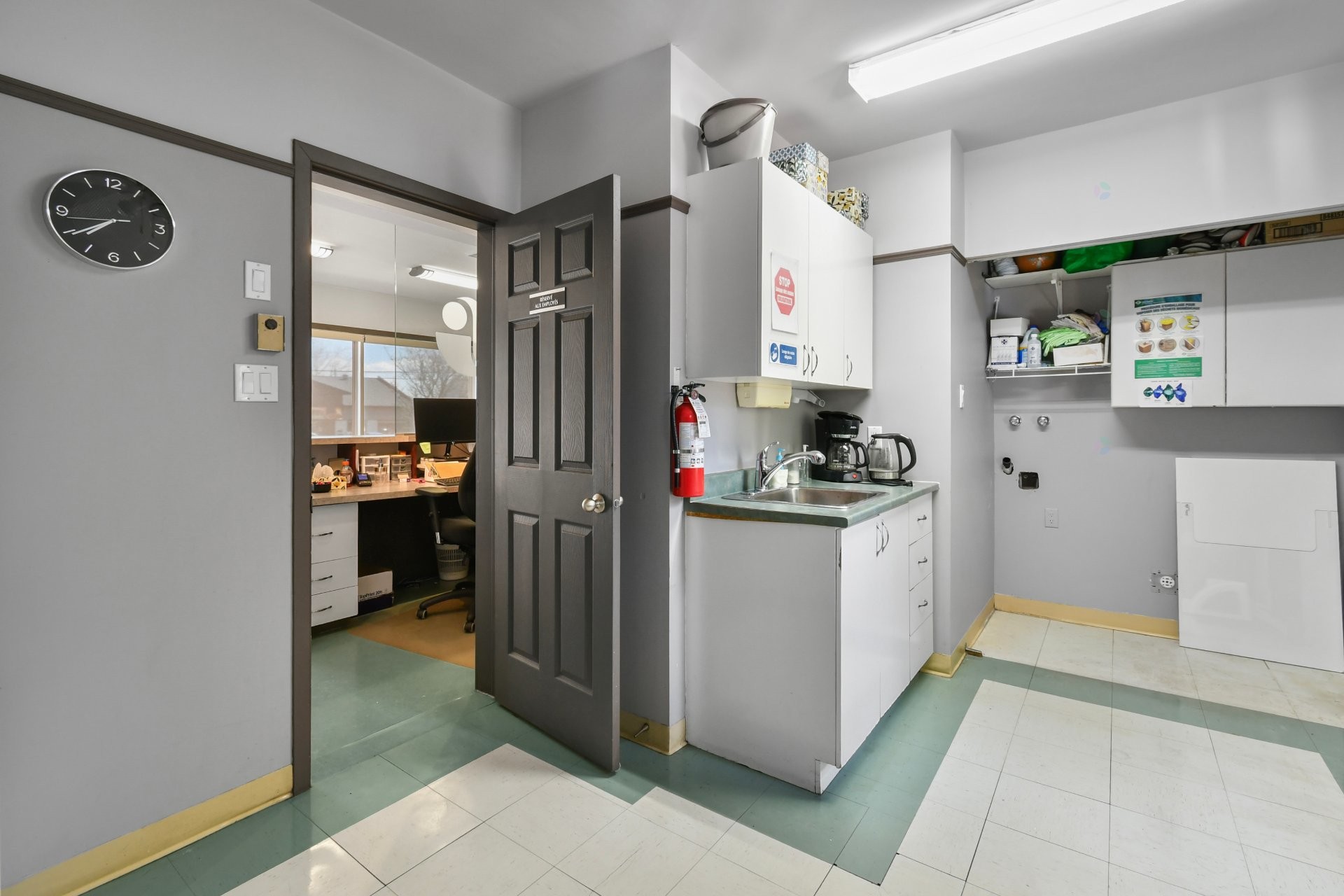 









585


Rue Notre-Dame

,
Repentigny (Repentigny),




QC
J6A2V2

