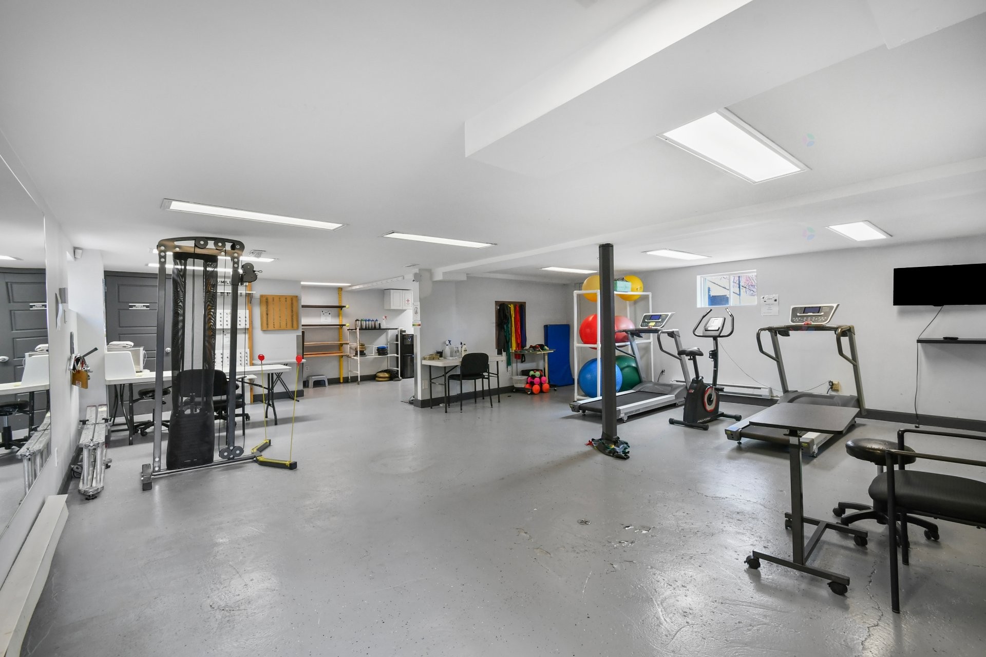 









585


Rue Notre-Dame

,
Repentigny (Repentigny),




QC
J6A2V2

