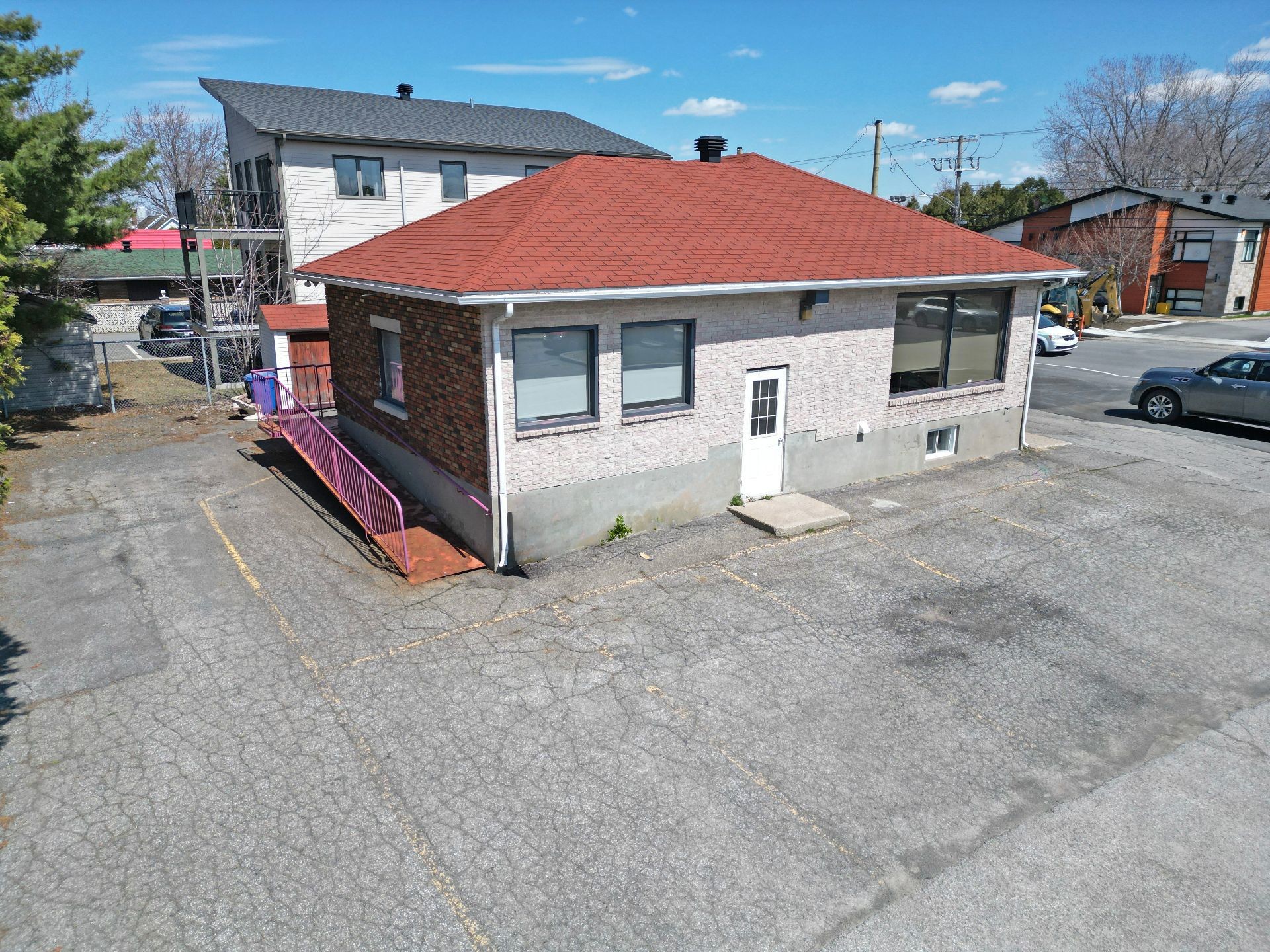 









585


Rue Notre-Dame

,
Repentigny (Repentigny),




QC
J6A2V2

