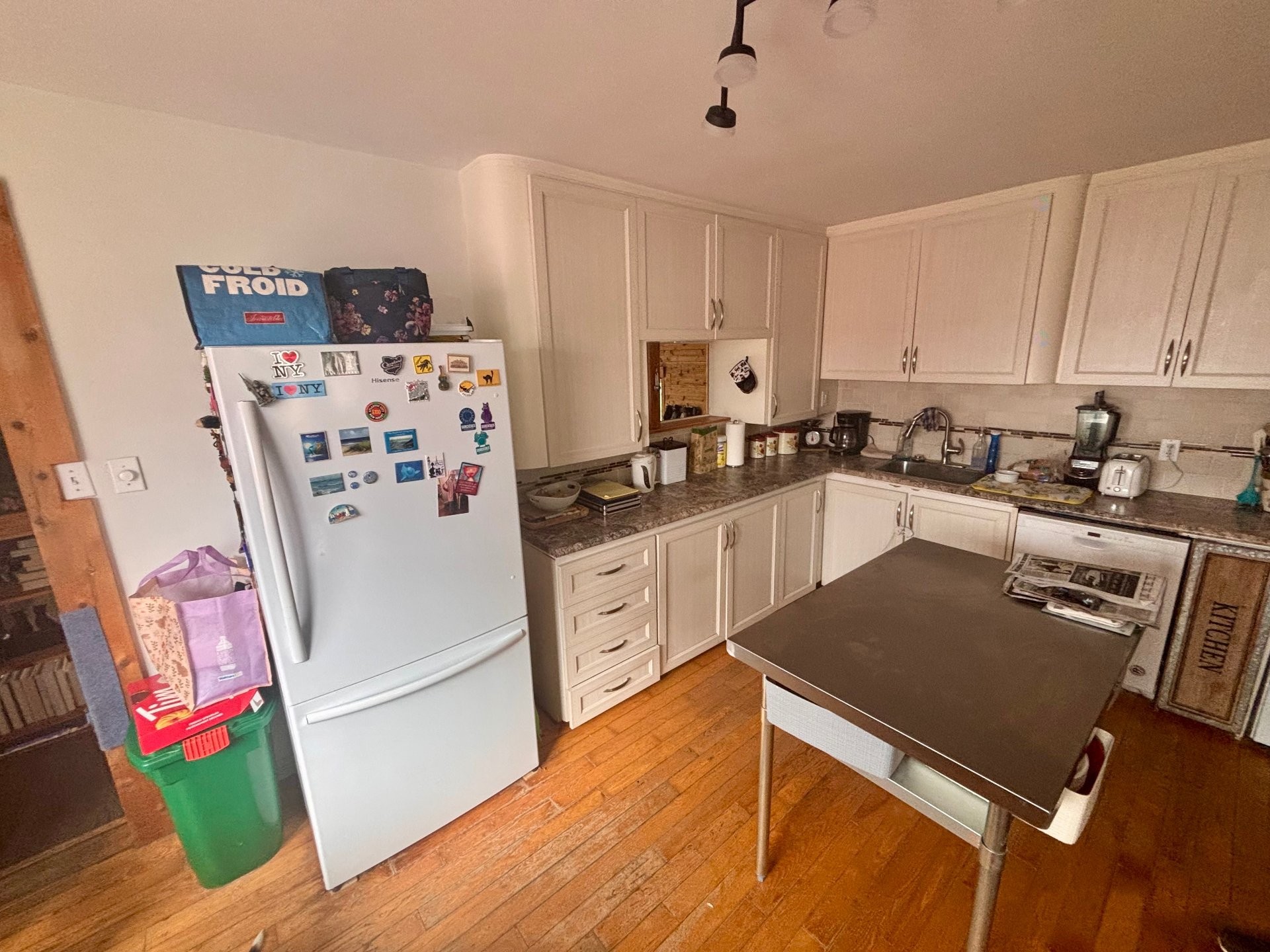









192


Rue Davignon

,
Granby,




QC
J2G1K6

