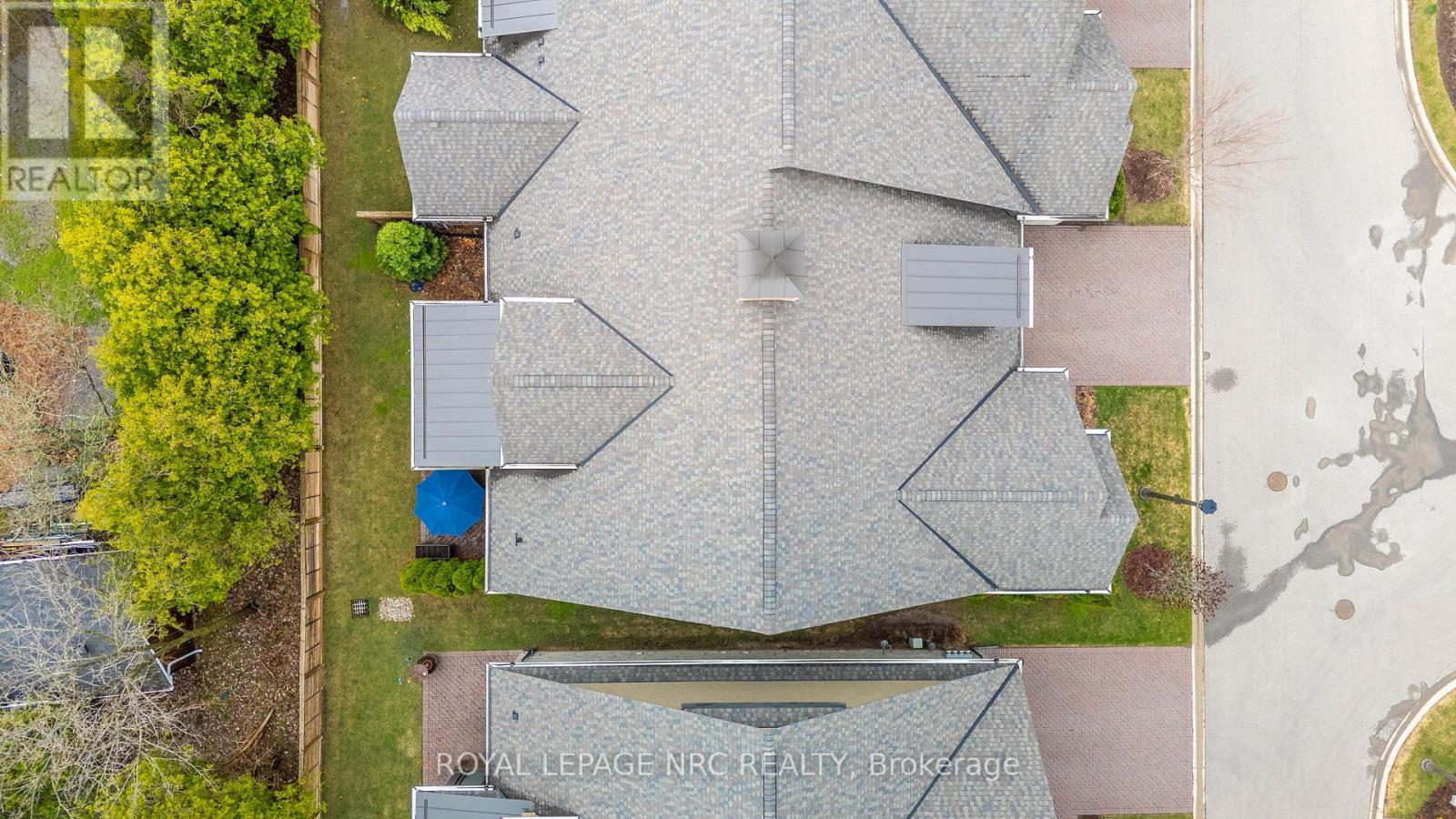 












14 - 30 POWER GLEN ROAD

,
St. Catharines (Rykert/Vansickle),







Ontario
L2R0E3

