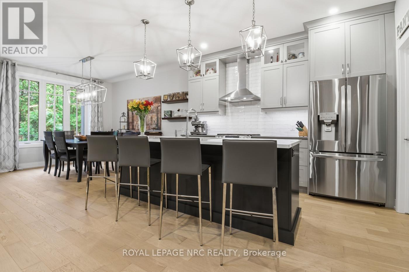 












14 - 30 POWER GLEN ROAD

,
St. Catharines (Rykert/Vansickle),







Ontario
L2R0E3

