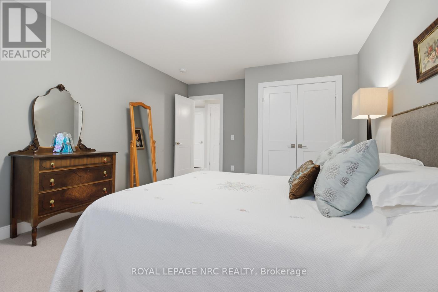 












14 - 30 POWER GLEN ROAD

,
St. Catharines (Rykert/Vansickle),







Ontario
L2R0E3


