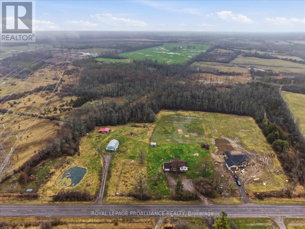 












1530 BLESSINGTON ROAD

,
Belleville (Thurlow Ward),




Ontario
K0K1V0

