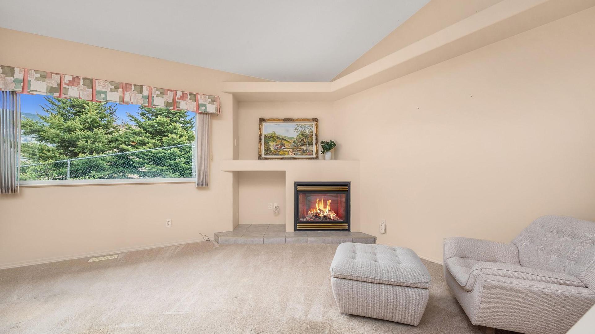 









124


Sarsons

Road, 102,
Vernon,




BC
V1B 2T9

