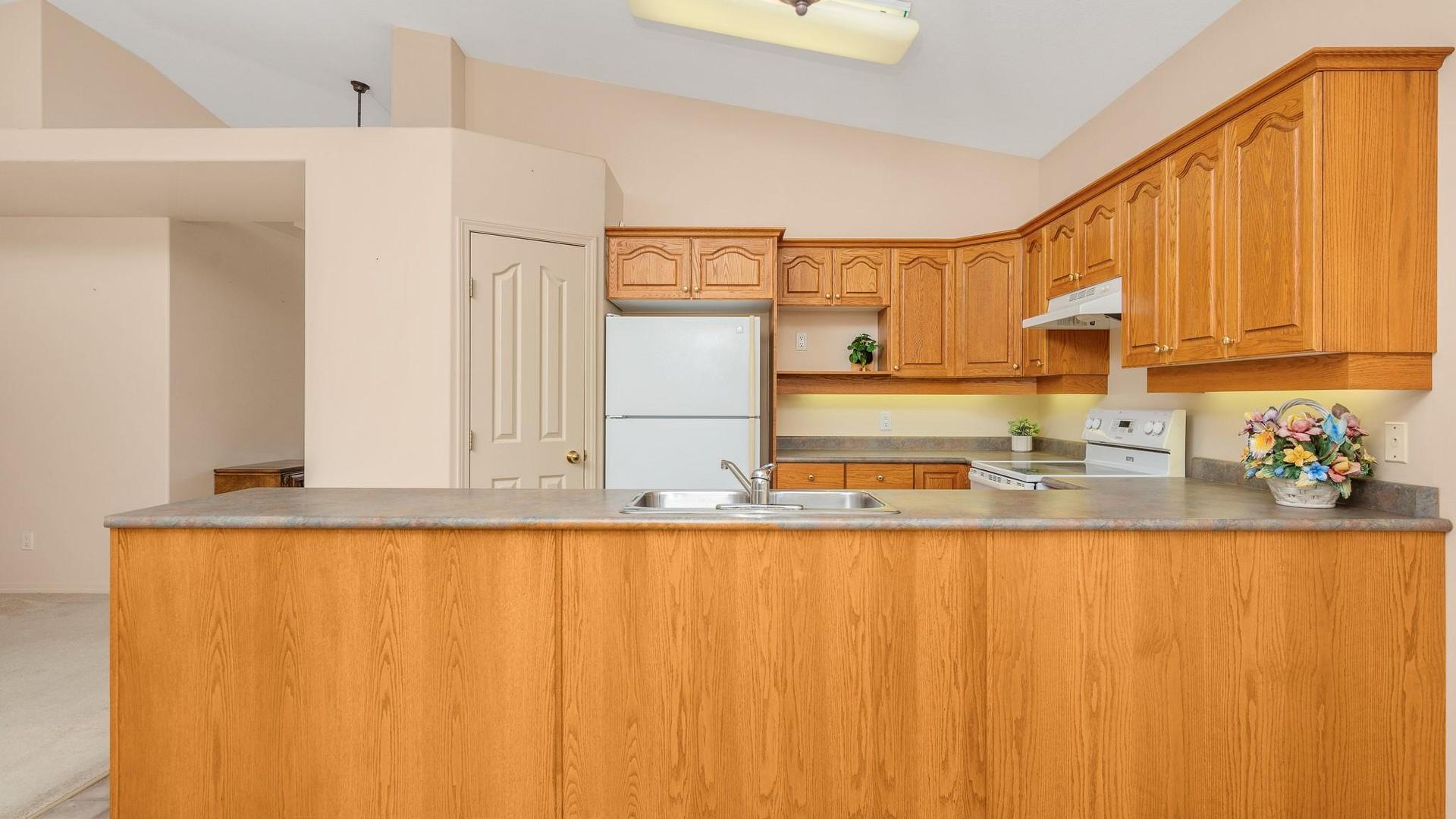 









124


Sarsons

Road, 102,
Vernon,




BC
V1B 2T9

