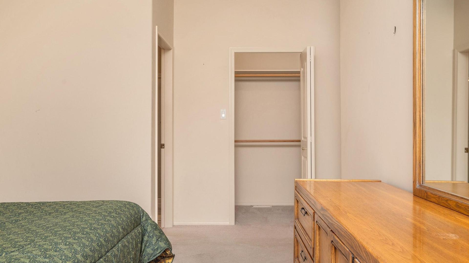 









124


Sarsons

Road, 102,
Vernon,




BC
V1B 2T9

