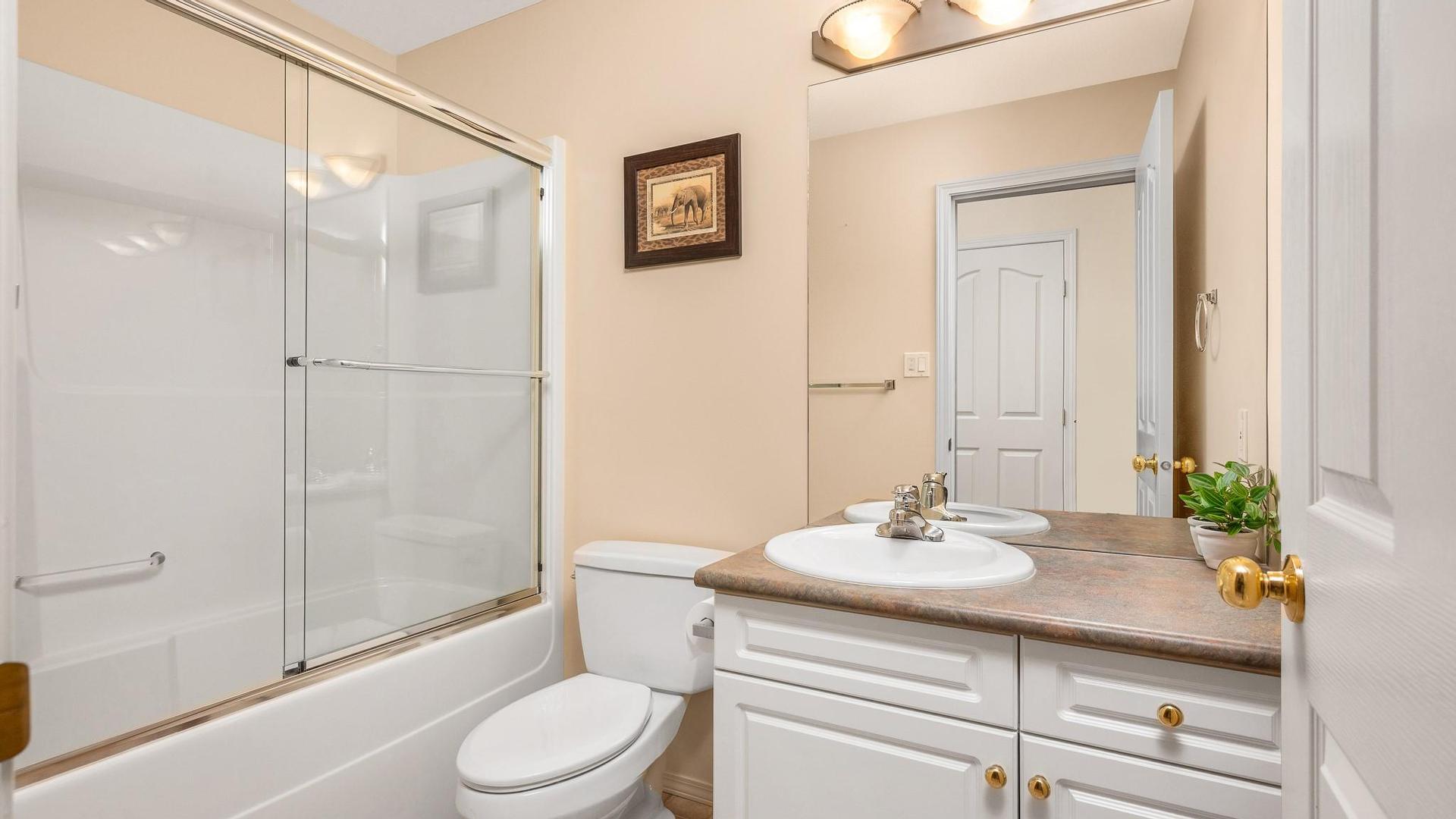 









124


Sarsons

Road, 102,
Vernon,




BC
V1B 2T9

