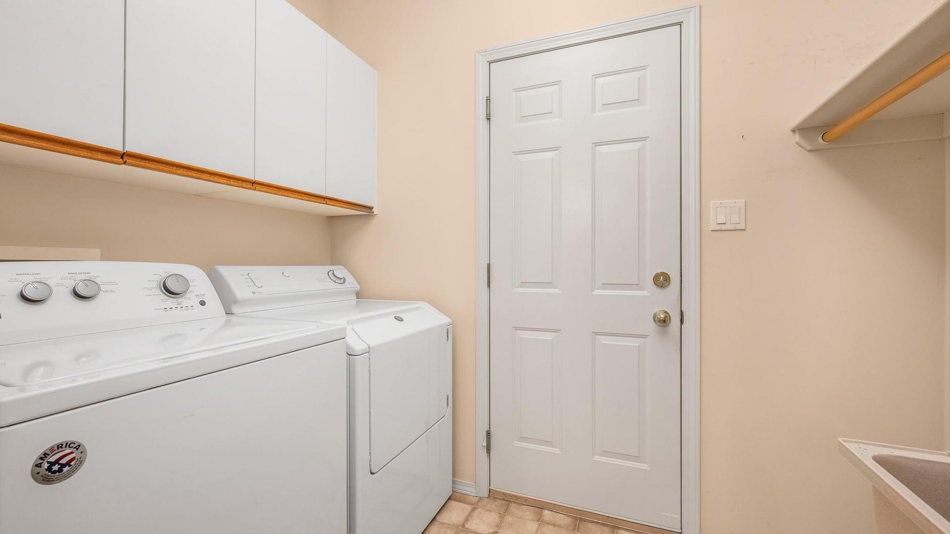 









124


Sarsons

Road, 102,
Vernon,




BC
V1B 2T9

