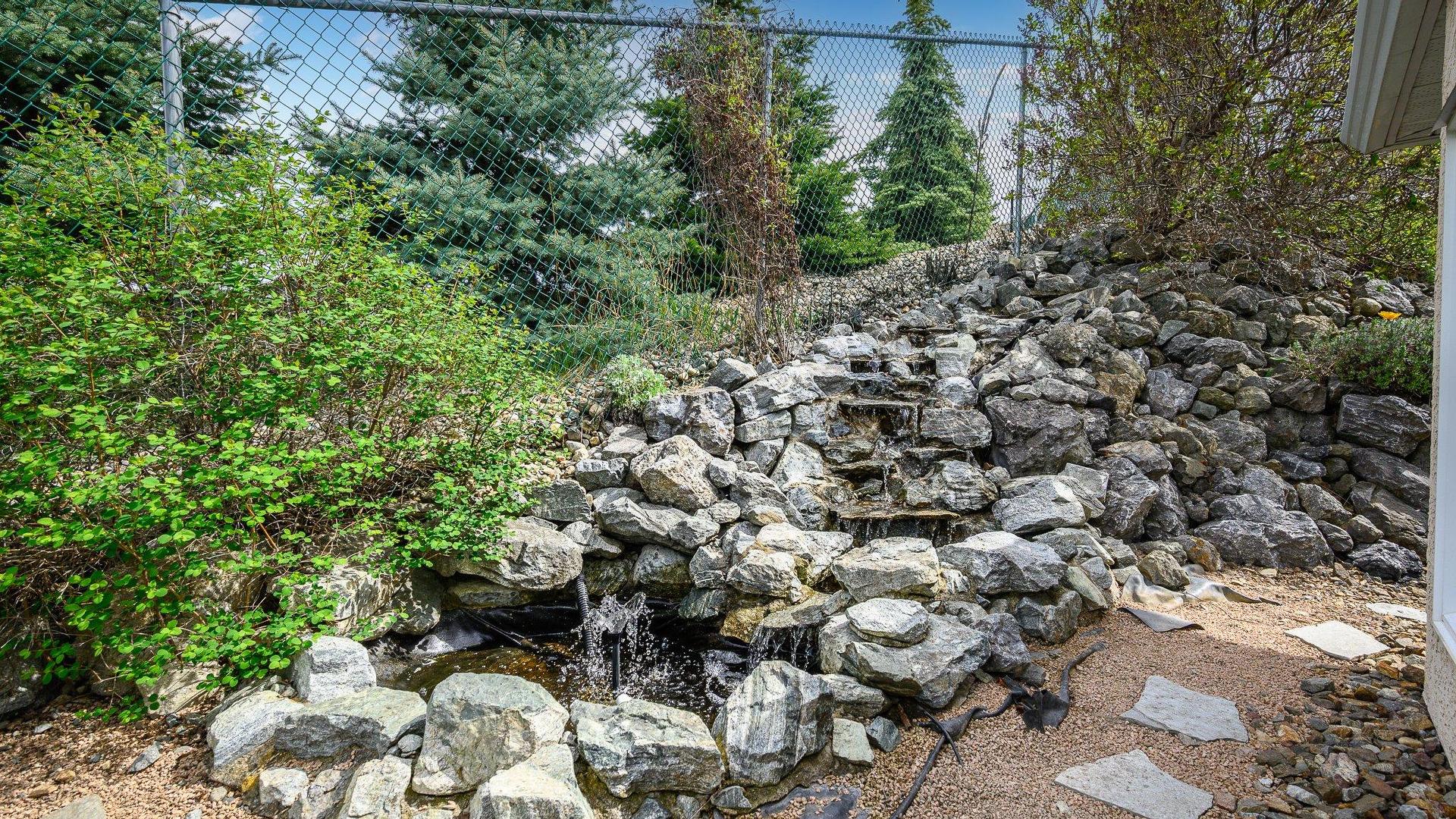 









124


Sarsons

Road, 102,
Vernon,




BC
V1B 2T9

