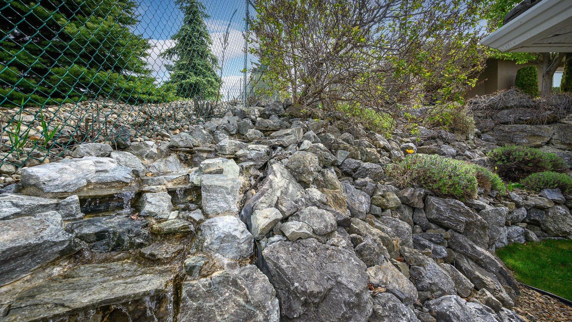 









124


Sarsons

Road, 102,
Vernon,




BC
V1B 2T9

