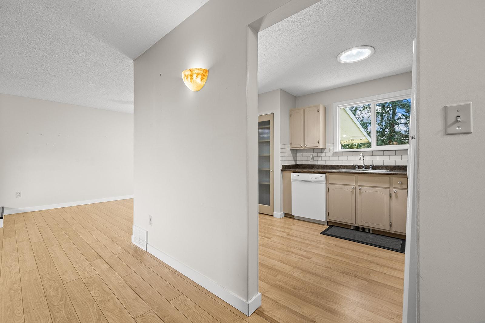 









2085


Ruby

Road,
Kelowna,




BC
V1W 4B9

