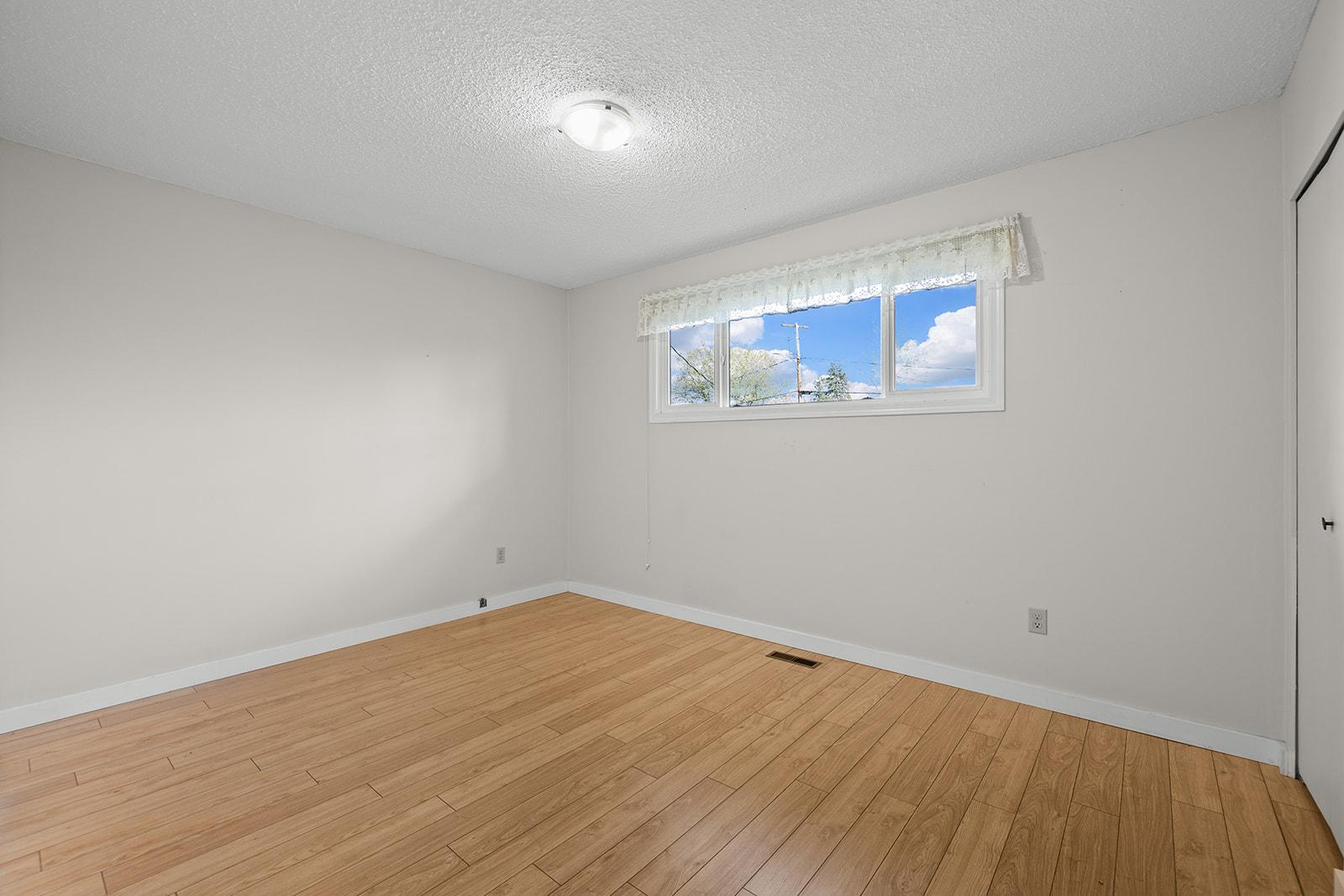 









2085


Ruby

Road,
Kelowna,




BC
V1W 4B9


