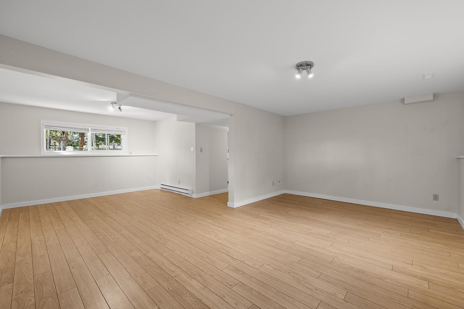 









2085


Ruby

Road,
Kelowna,




BC
V1W 4B9

