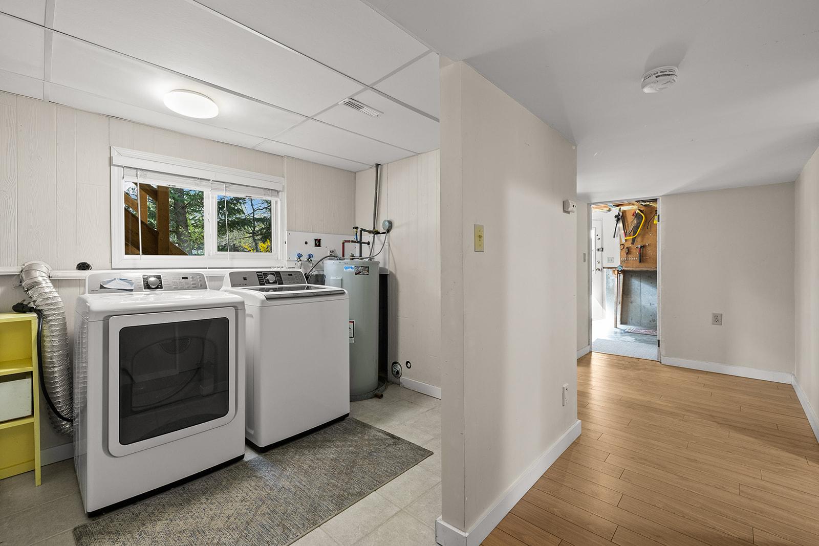 









2085


Ruby

Road,
Kelowna,




BC
V1W 4B9


