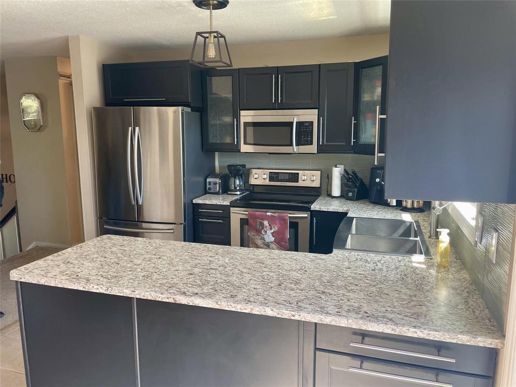 












22 Marquis Crescent

,
Brandon,




Manitoba
R7B3R9

