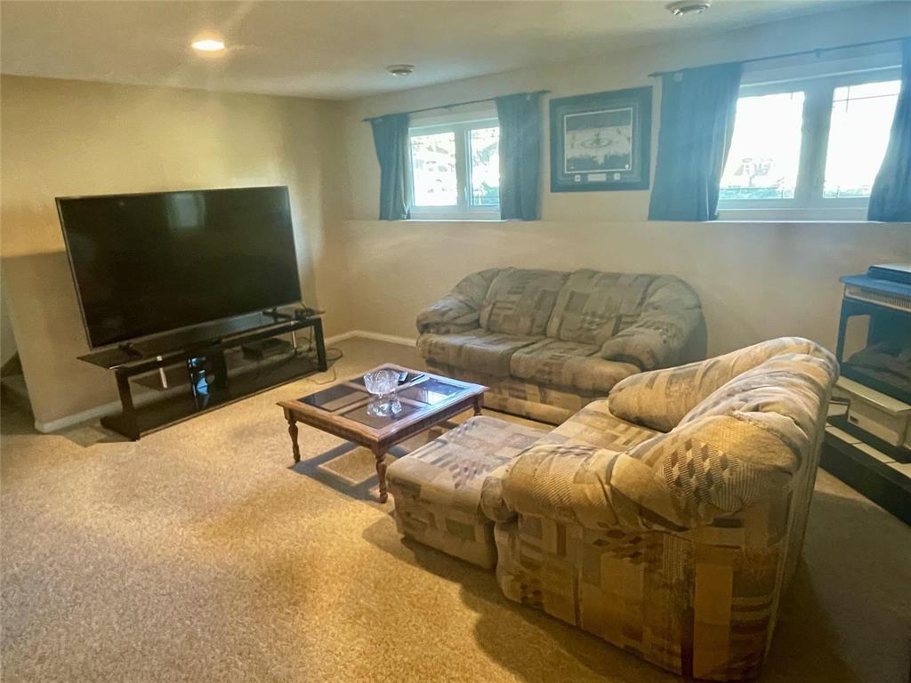 












22 Marquis Crescent

,
Brandon,




Manitoba
R7B3R9

