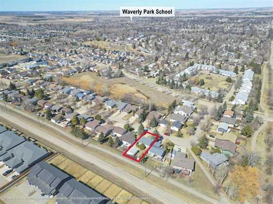 












22 Marquis Crescent

,
Brandon,




Manitoba
R7B3R9

