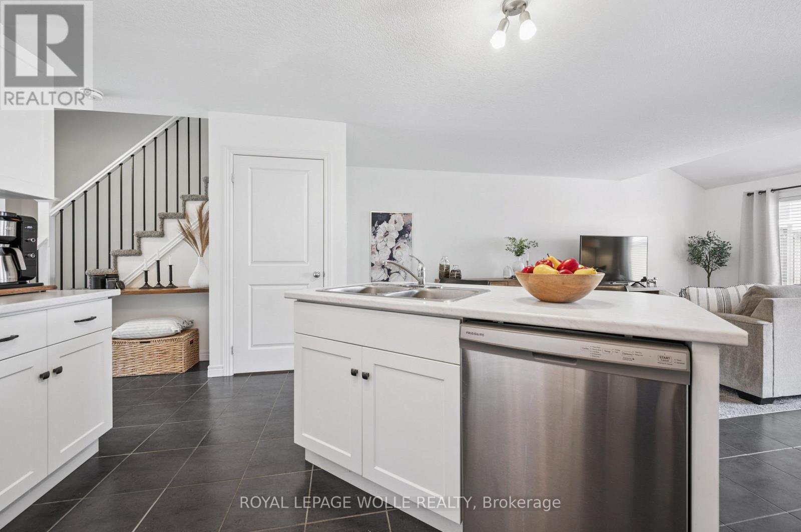 












26 ISAAC STREET

,
Woolwich,




Ontario
N3B0E2

