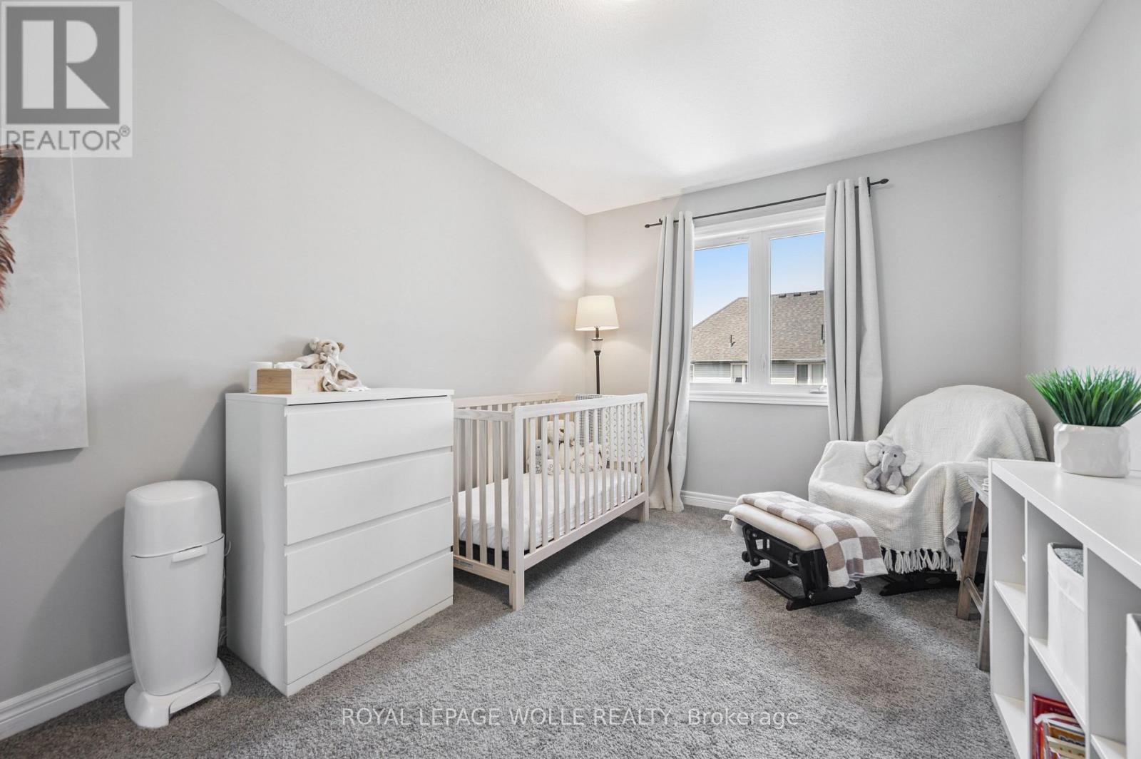 












26 ISAAC STREET

,
Woolwich,




Ontario
N3B0E2

