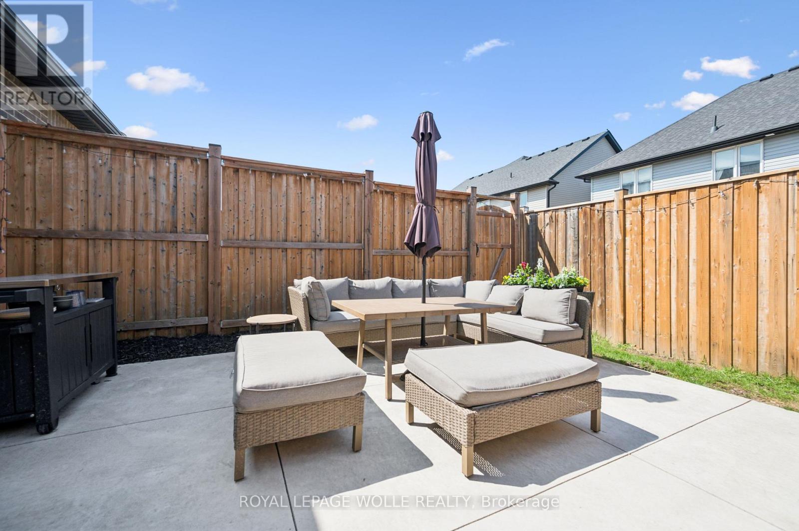 












26 ISAAC STREET

,
Woolwich,




Ontario
N3B0E2

