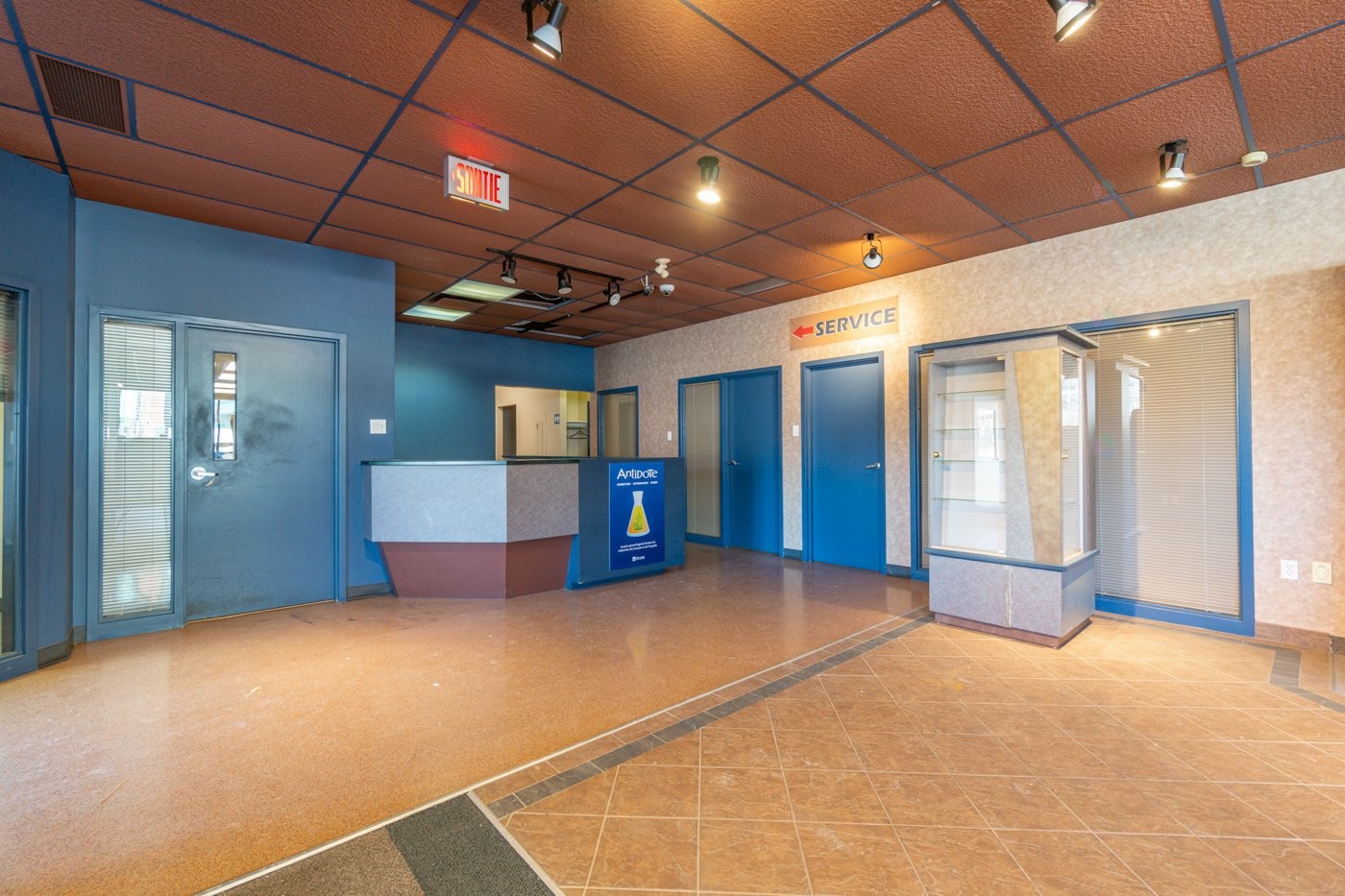 









786


Rue King E.

,
Sherbrooke (Fleurimont),




QC
J1G1C5

