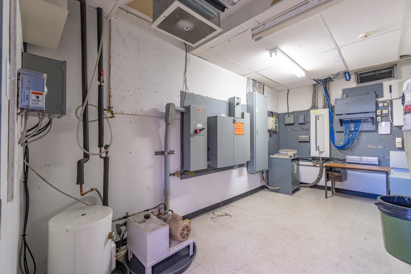 









786


Rue King E.

,
Sherbrooke (Fleurimont),




QC
J1G1C5

