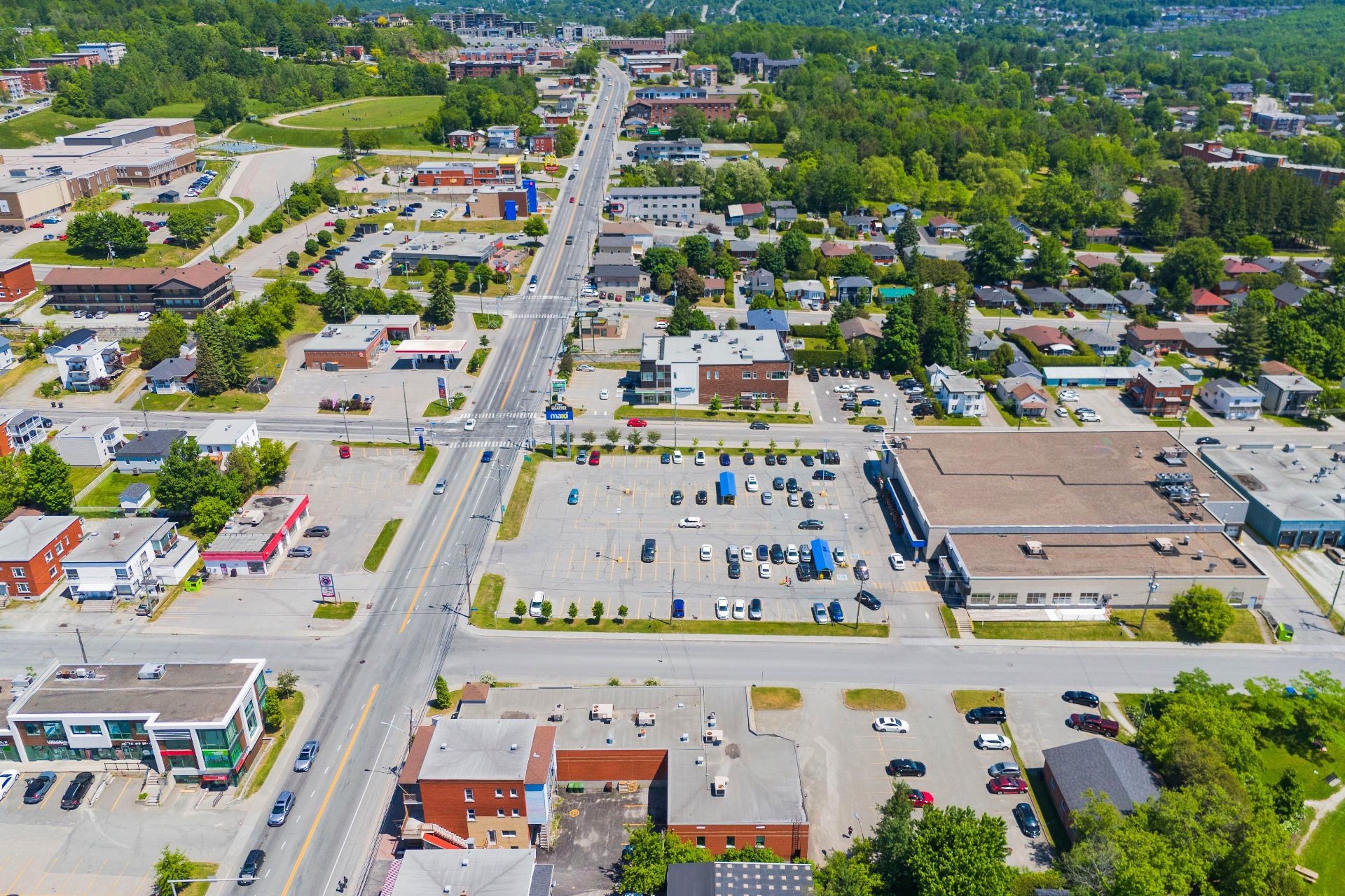 









786


Rue King E.

,
Sherbrooke (Fleurimont),




QC
J1G1C5

