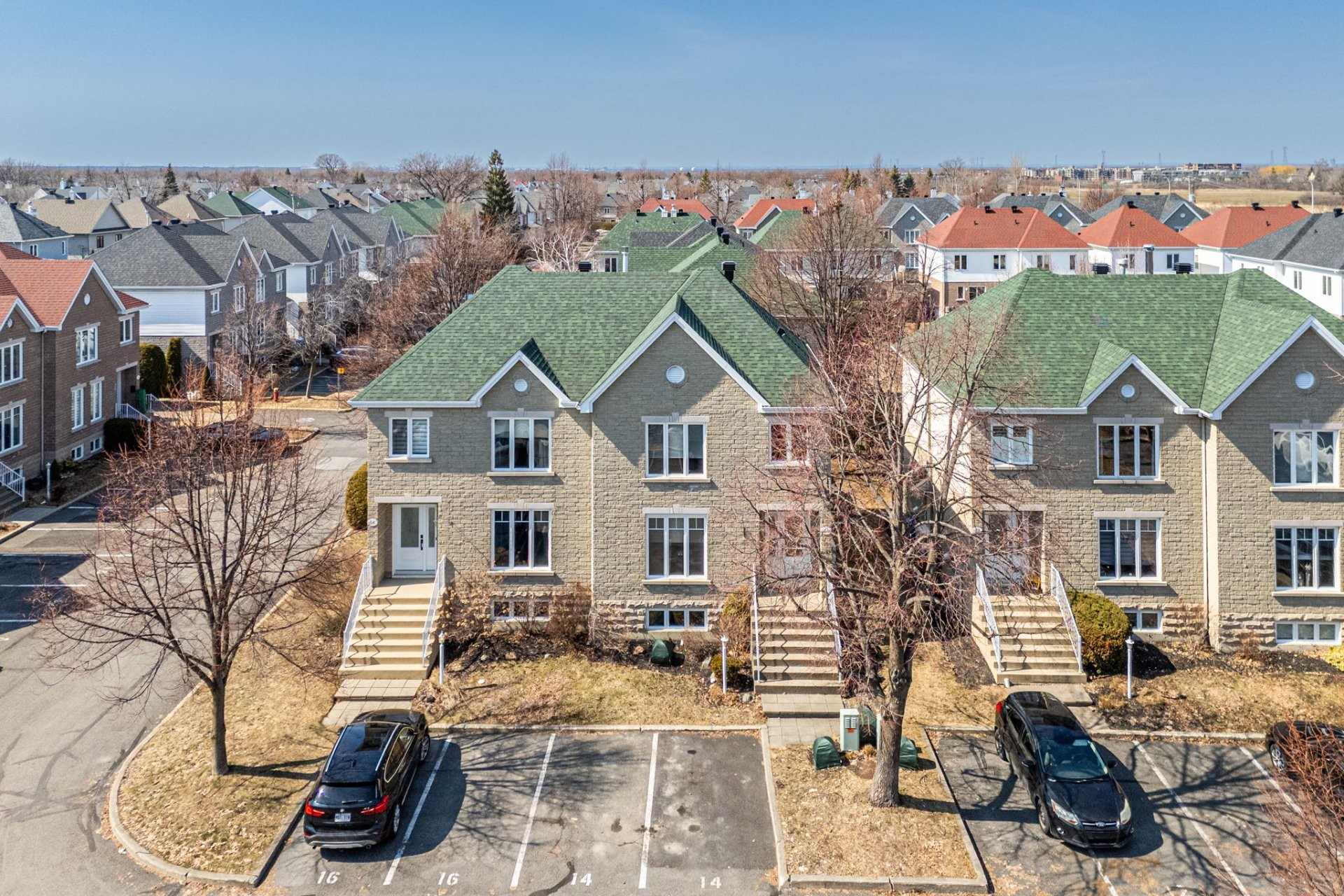 









485


Rue des Vosges

, 14,
Boucherville,




QC
J4B8H5

