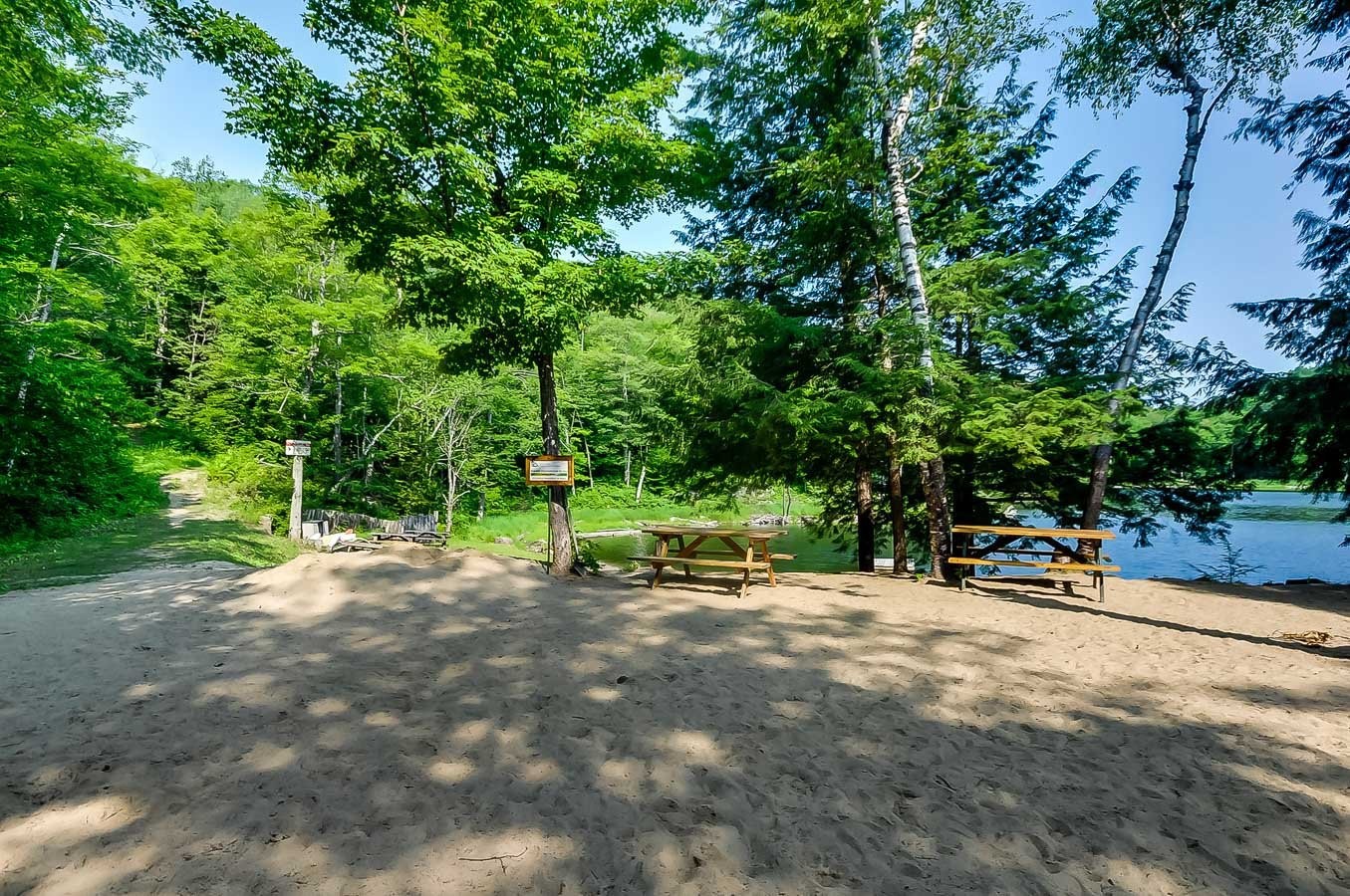 









15


Rue de St-Moritz

,
Cantley,







QC
J8V3B2

