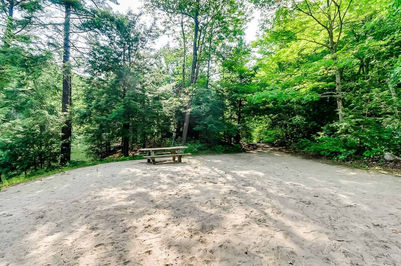 









15


Rue de St-Moritz

,
Cantley,







QC
J8V3B2

