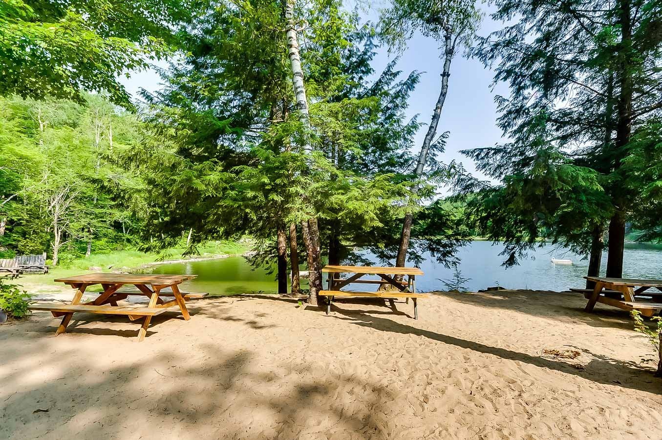 









15


Rue de St-Moritz

,
Cantley,







QC
J8V3B2

