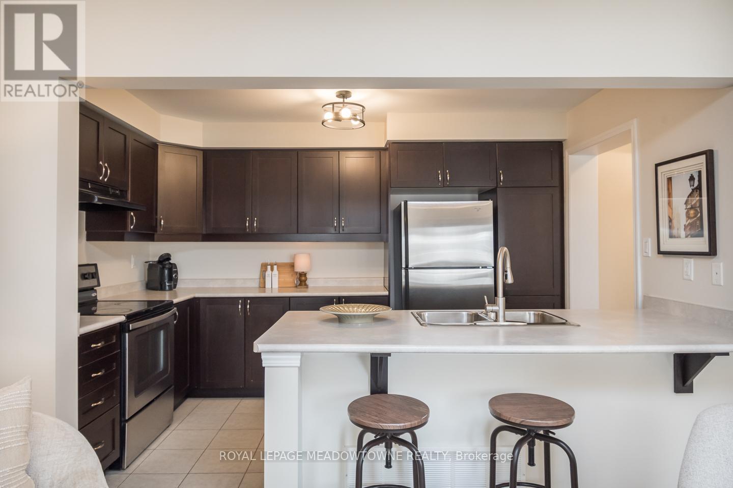 












12 - 1025 NADALIN HEIGHTS

,
Milton,




Ontario
L9T8R3

