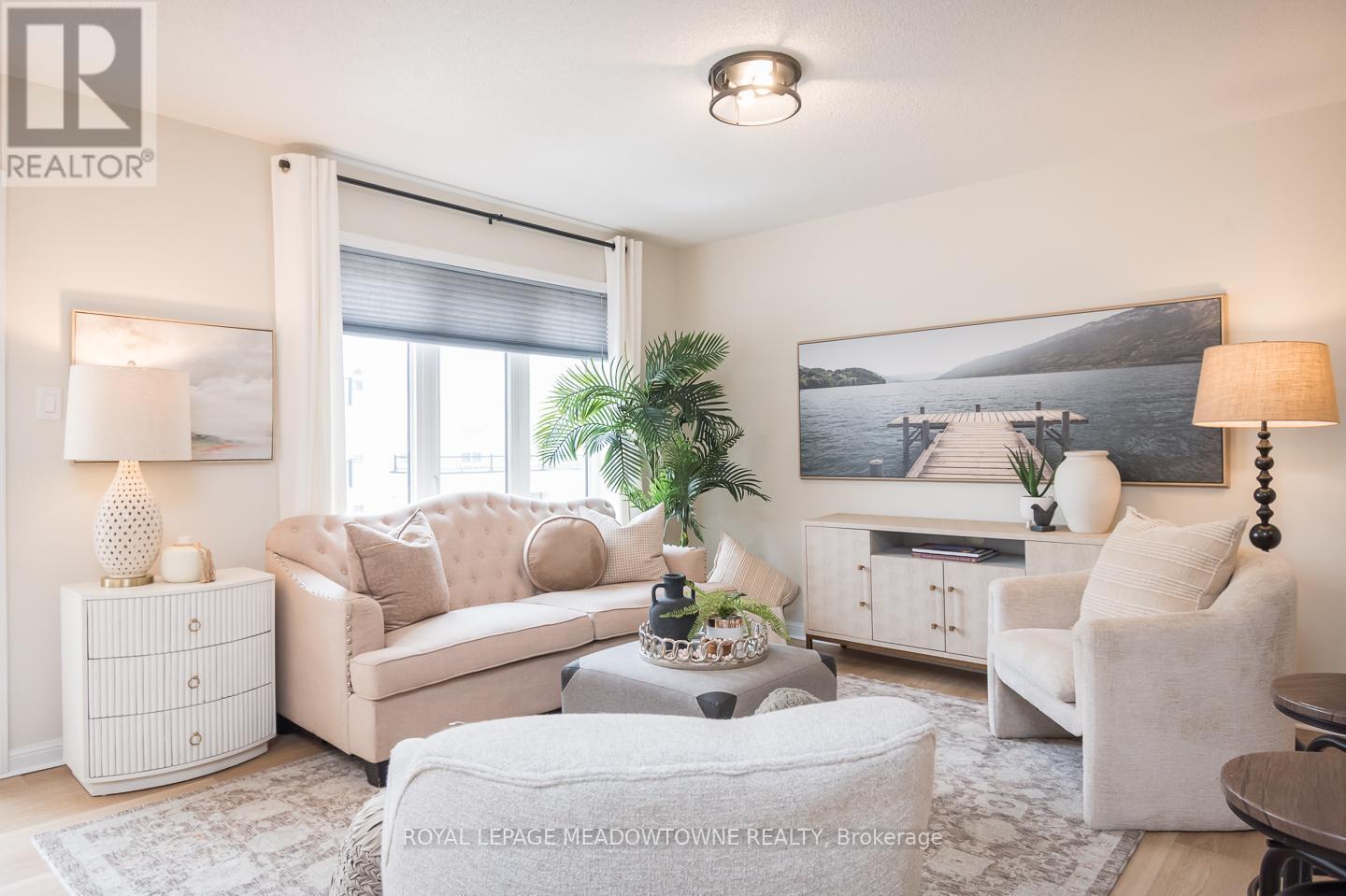 












12 - 1025 NADALIN HEIGHTS

,
Milton,




Ontario
L9T8R3

