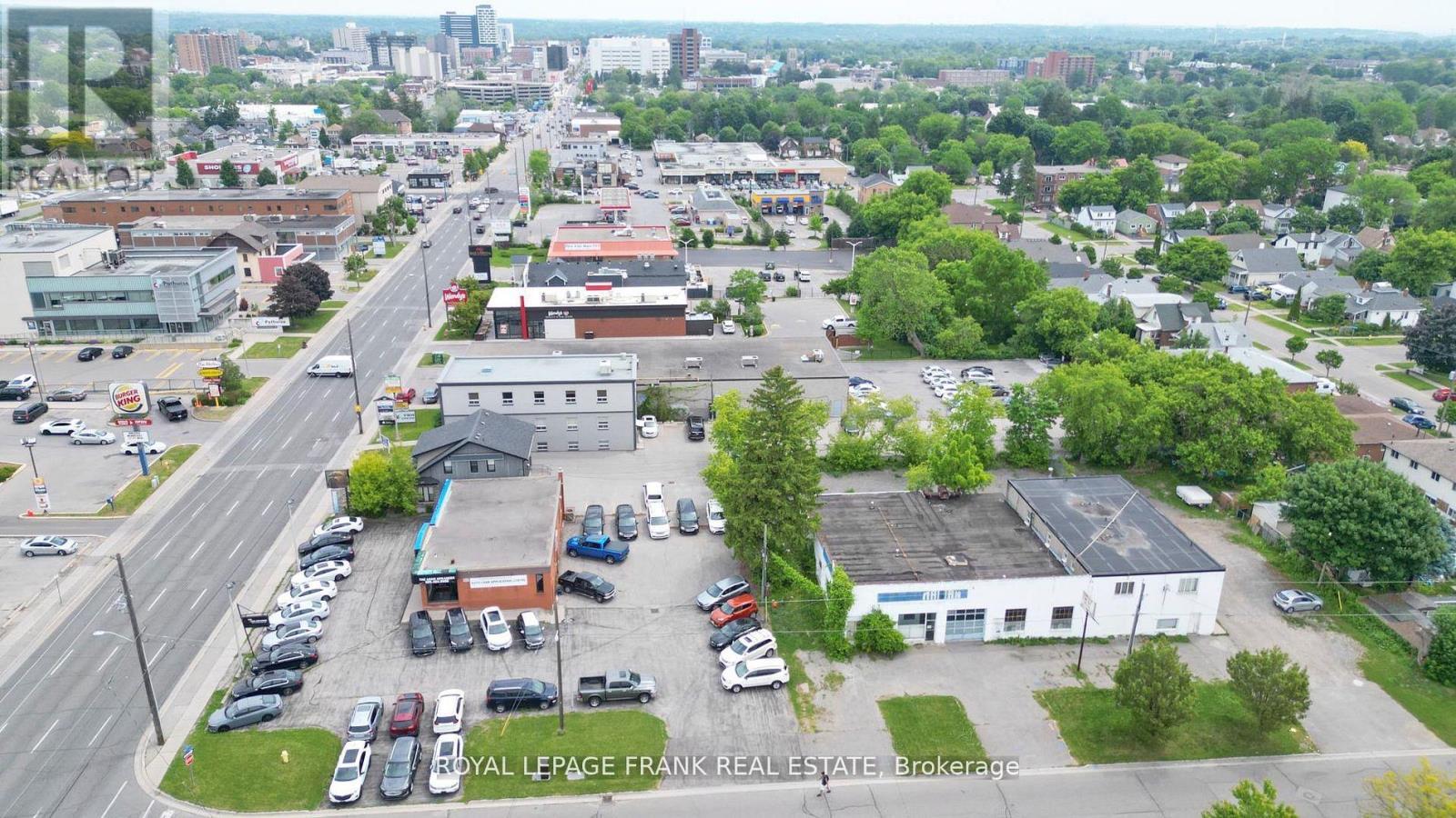 












349 KING STREET W

,
Oshawa (Vanier),




Ontario
L1J2J8

