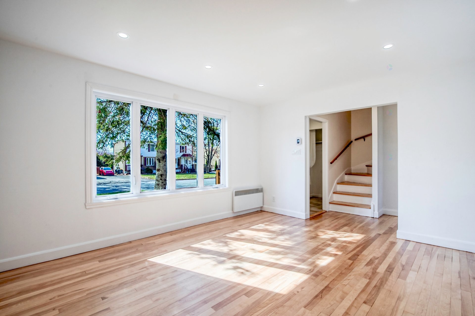 









45


Rue Staveley

,
Saint-Bruno-de-Montarville,




QC
J3V1M5

