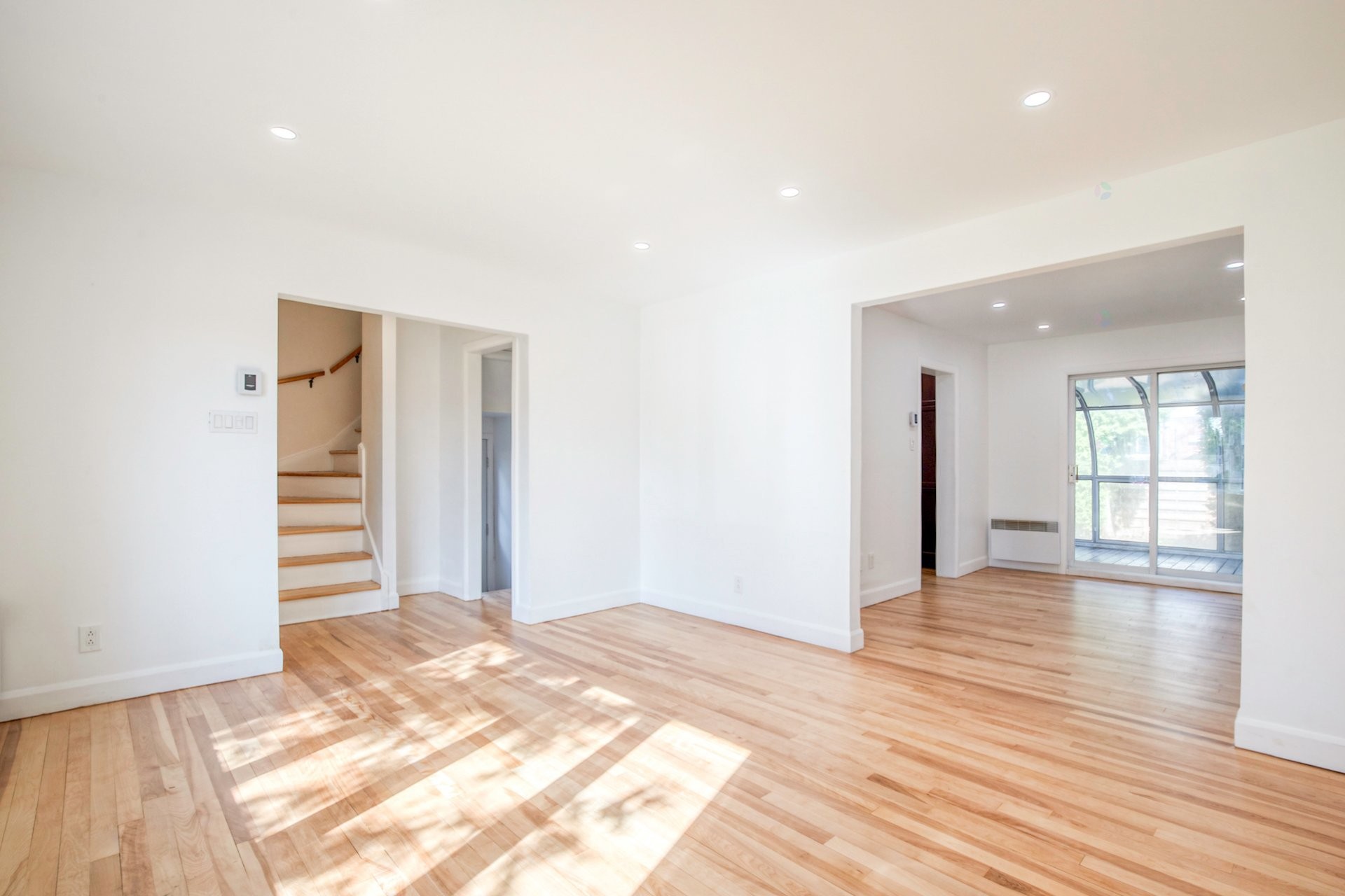 









45


Rue Staveley

,
Saint-Bruno-de-Montarville,




QC
J3V1M5

