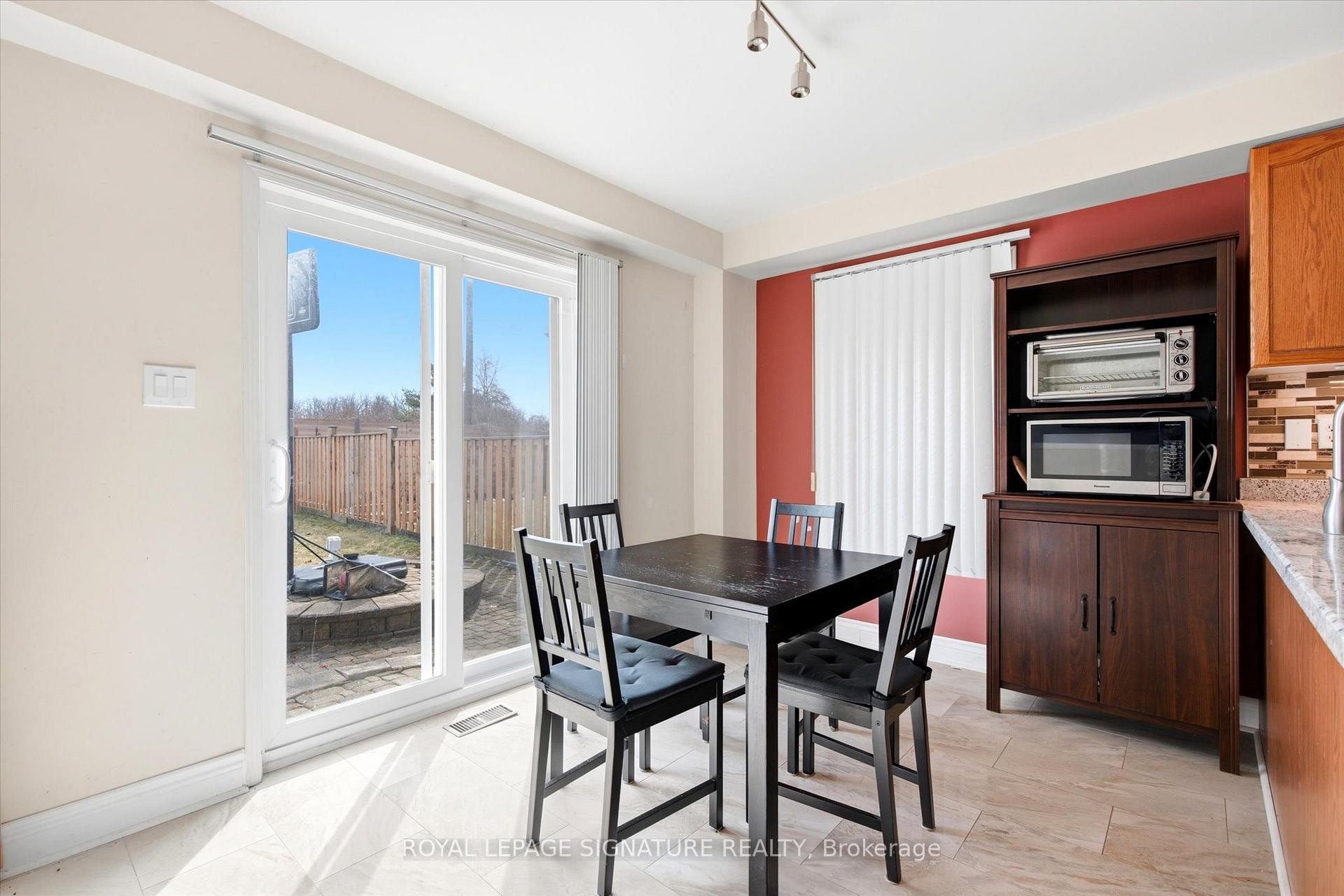 









85


Vivians

Crescent,
Brampton,




ON
L6Y 4V2

