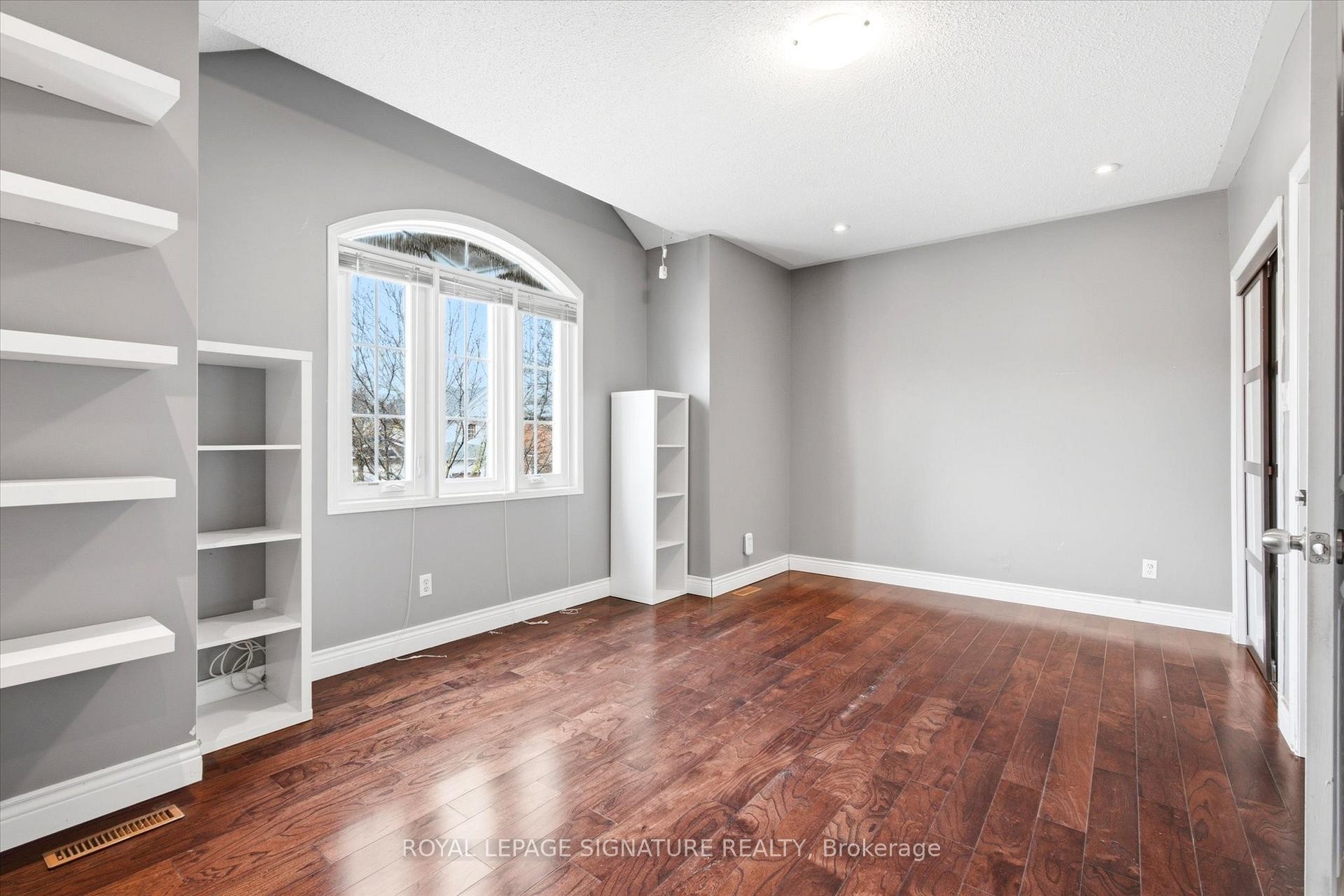 









85


Vivians

Crescent,
Brampton,




ON
L6Y 4V2

