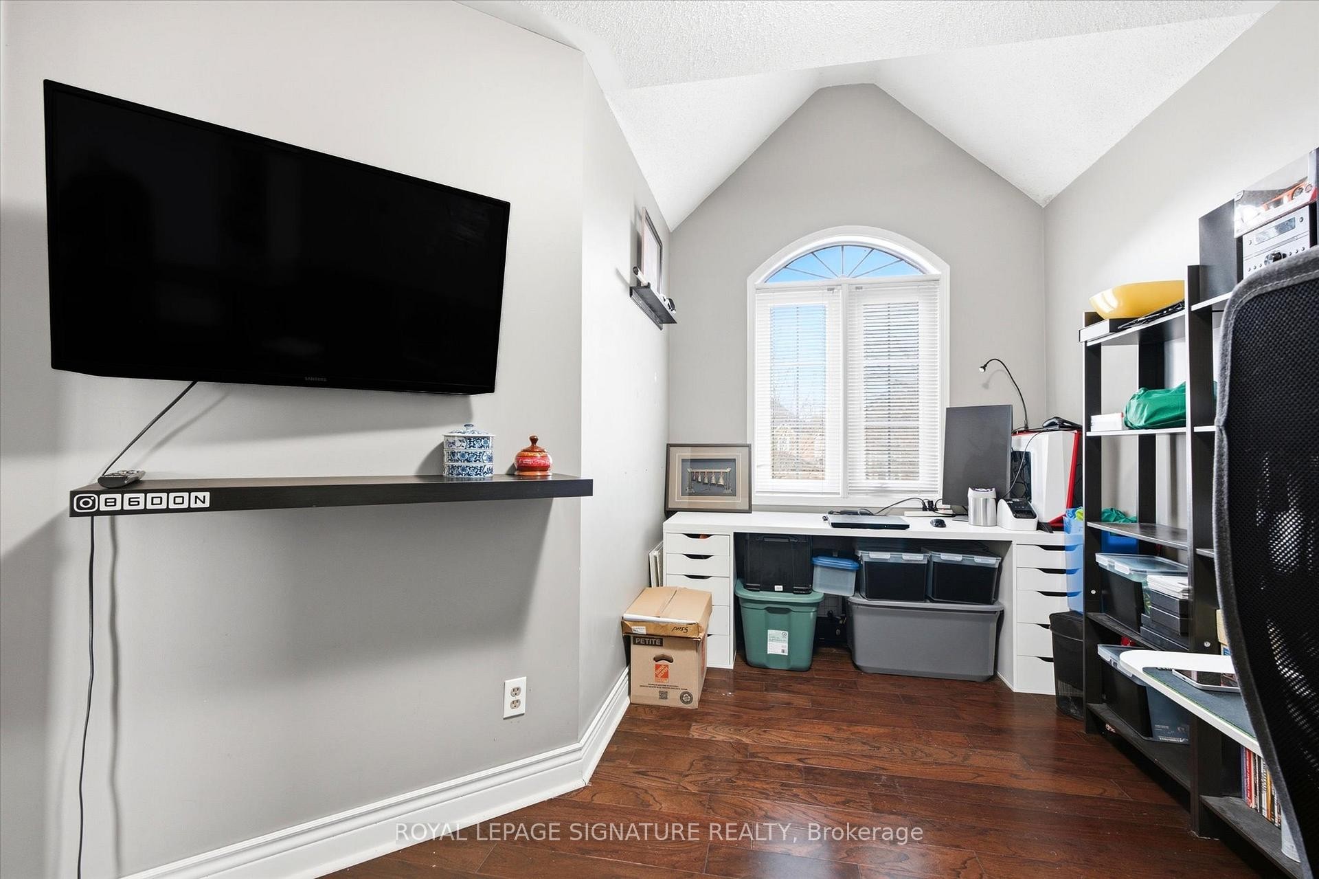 









85


Vivians

Crescent,
Brampton,




ON
L6Y 4V2

