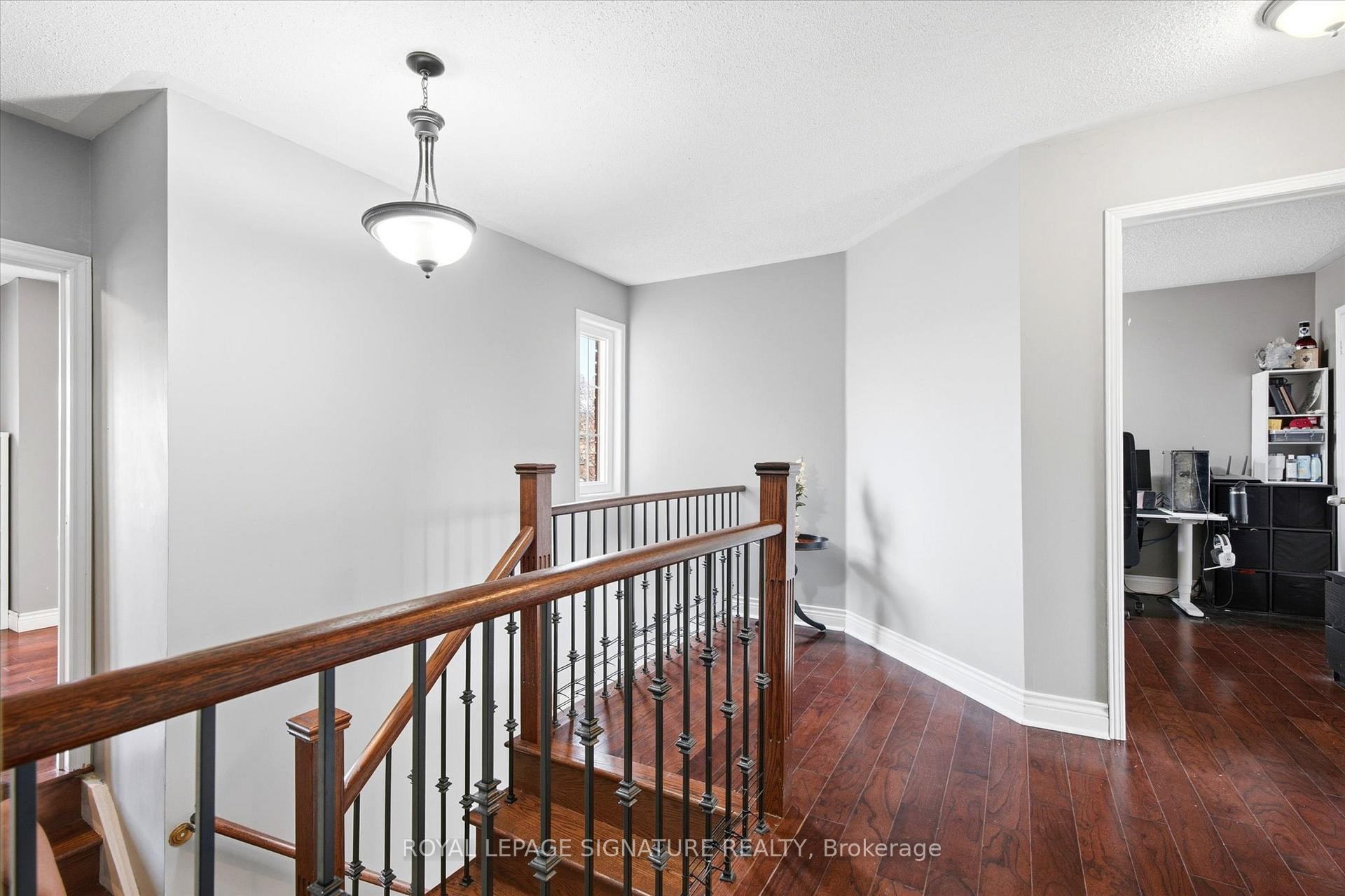 









85


Vivians

Crescent,
Brampton,




ON
L6Y 4V2

