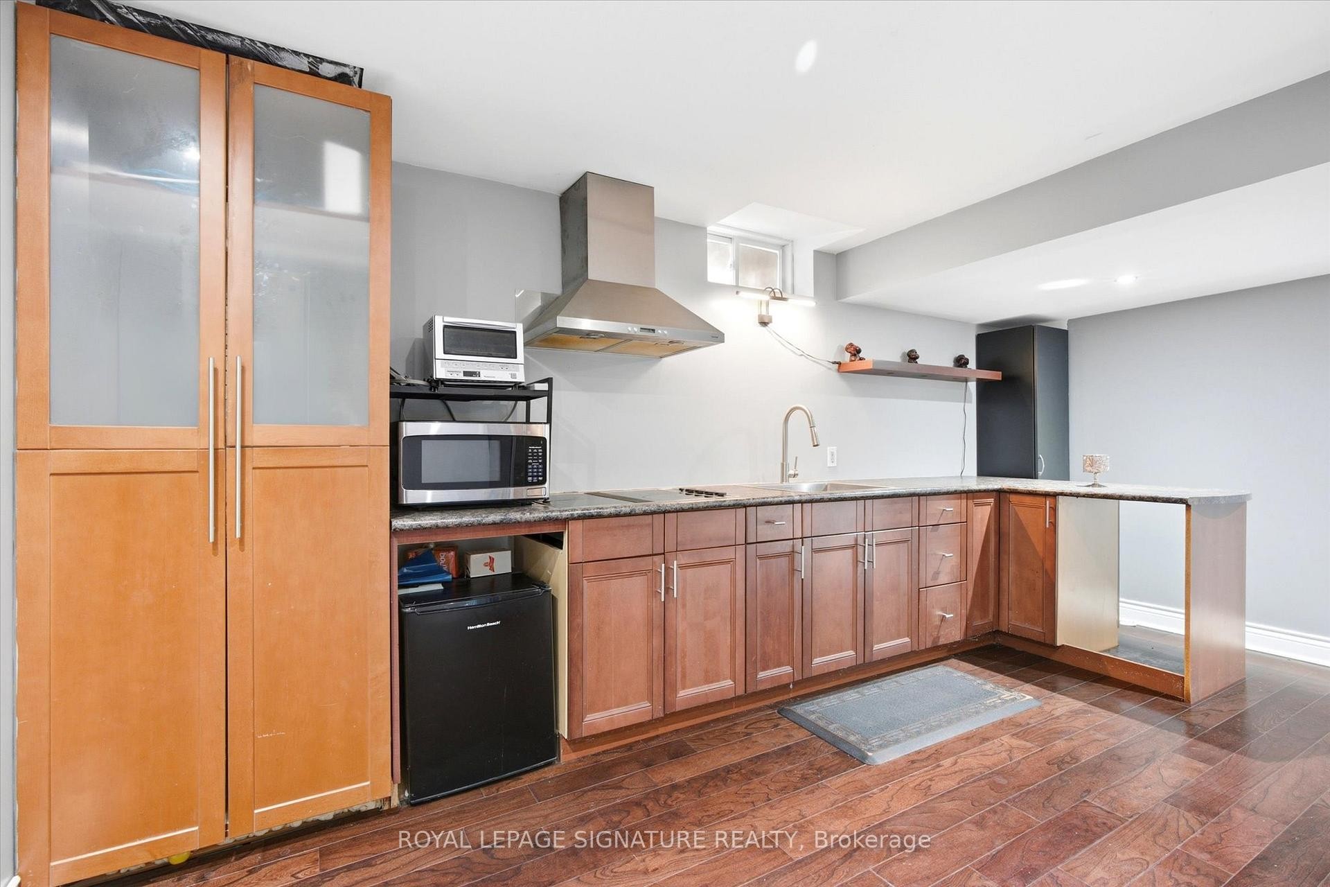 









85


Vivians

Crescent,
Brampton,




ON
L6Y 4V2

